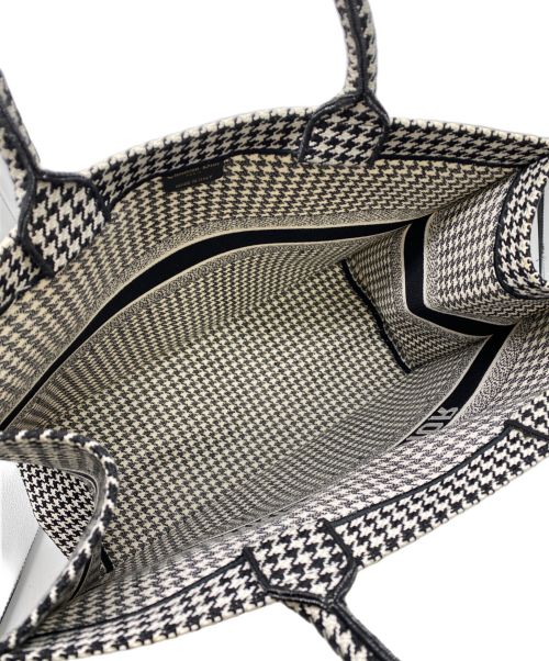 Christian Dior（クリスチャン ディオール）Christian Dior (クリスチャン ディオール) トートバッグ ブラック×ホワイトの古着・服飾アイテム