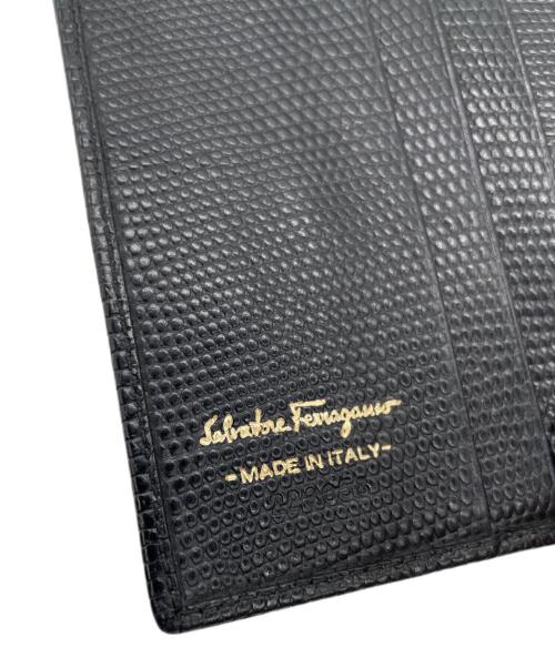 Salvatore Ferragamo（サルヴァトーレ フェラガモ）Salvatore Ferragamo (サルヴァトーレ フェラガモ) 2つ折り財布 ブラックの古着・服飾アイテム