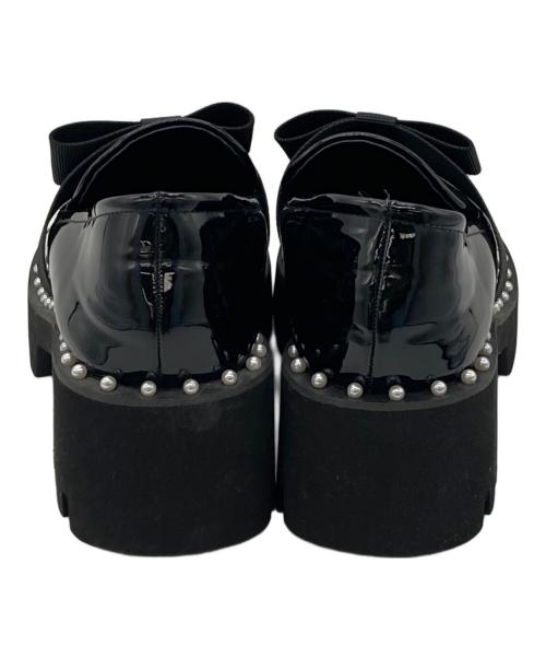 Akiron（アキロン）Akiron (アキロン) DONOBAN (ドノバン) リボンローファー ブラック サイズ:Mの古着・服飾アイテム