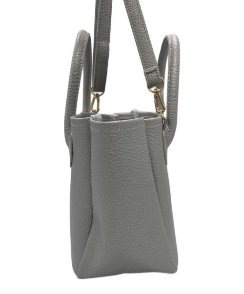 YOUNG & OLSEN The DRYGOODS STORE（ヤングアンドオルセン ザ ドライグッズストア）YOUNG & OLSEN The DRYGOODS STORE (ヤングアンドオルセン ザ ドライグッズストア) エンボスレザートートバッグ グレーの古着・服飾アイテム