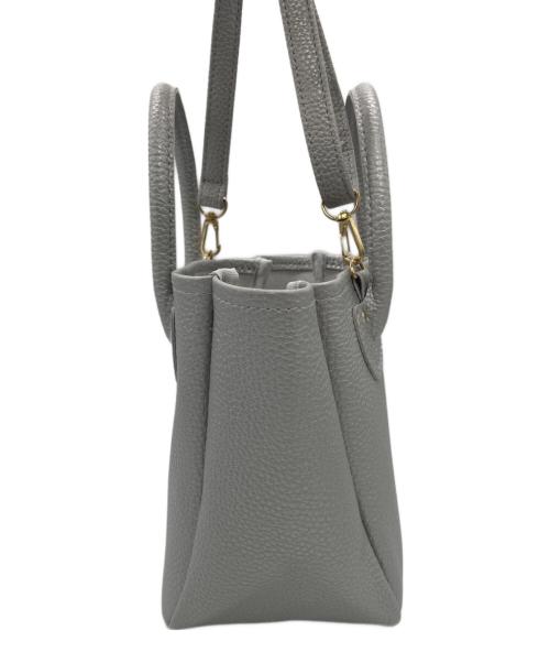 YOUNG & OLSEN The DRYGOODS STORE（ヤングアンドオルセン ザ ドライグッズストア）YOUNG & OLSEN The DRYGOODS STORE (ヤングアンドオルセン ザ ドライグッズストア) エンボスレザートートバッグ グレーの古着・服飾アイテム