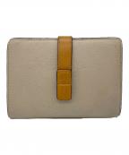 LOEWEロエベ）の古着「バーティカルウォレット」｜ベージュ