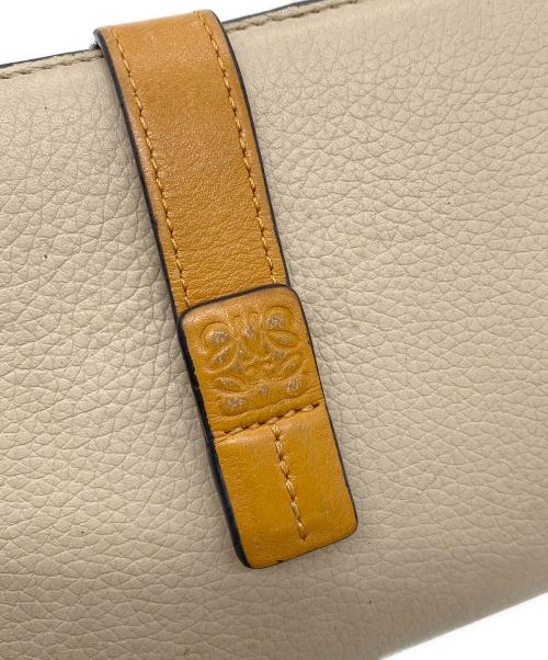 LOEWE（ロエベ）LOEWE (ロエベ) バーティカルウォレット ベージュの古着・服飾アイテム