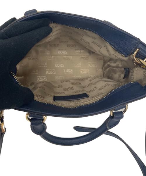 MICHAEL KORS（マイケル・コース）MICHAEL KORS (マイケルコース) 2WAYバッグ ネイビーの古着・服飾アイテム