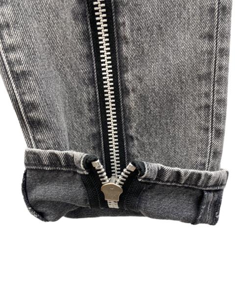 JOHN LAWRENCE SULLIVAN（ジョン ローレンス サリバン）JOHN LAWRENCE SULLIVAN (ジョン ローレンス サリバン) デニムパンツ グレー サイズ:44の古着・服飾アイテム