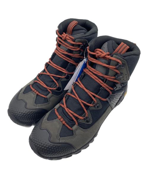 Columbia（コロンビア）Columbia (コロンビア) トレッキングブーツ ブラック×グレー サイズ:25.5 未使用品の古着・服飾アイテム