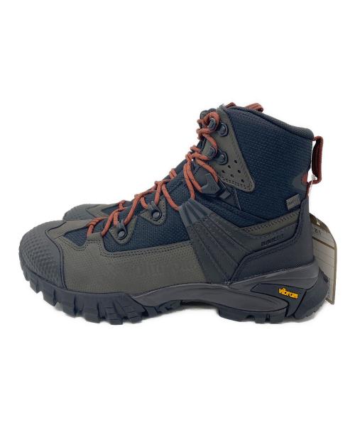 Columbia（コロンビア）Columbia (コロンビア) トレッキングブーツ ブラック×グレー サイズ:25.5 未使用品の古着・服飾アイテム