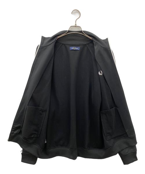 FRED PERRY（フレッドペリー）FRED PERRY (フレッドペリー) Taped Track Jacket ブラック サイズ:XLの古着・服飾アイテム