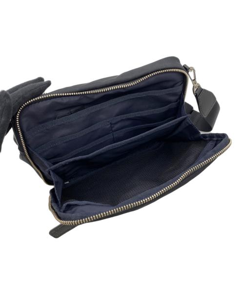agnes b voyage（アニエスベーボヤージュ）agnes b voyage (アニエスベーボヤージュ) コンパクトナイロンショルダーバッグ ネイビーの古着・服飾アイテム