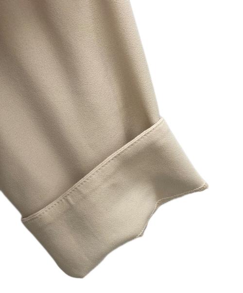 CELFORD（セルフォード）CELFORD (セルフォード) ボウタイプリーツワンピース ベージュ サイズ:SIZE 36の古着・服飾アイテム