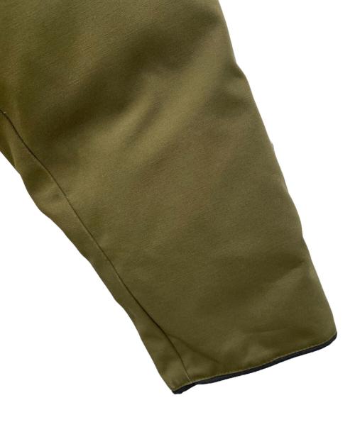 CANADA GOOSE（カナダグース）CANADA GOOSE (カナダグース) ダウンジャケット オリーブ サイズ:Lの古着・服飾アイテム