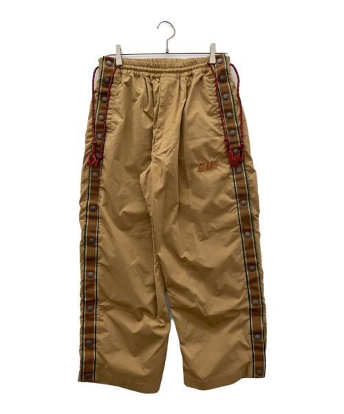 glamp（グランプ）glamp (グランプ) Side open warm up pants カーキ サイズ:Mの古着・服飾アイテム