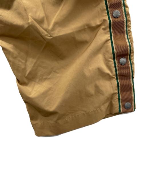 glamp（グランプ）glamp (グランプ) Side open warm up pants カーキ サイズ:Mの古着・服飾アイテム