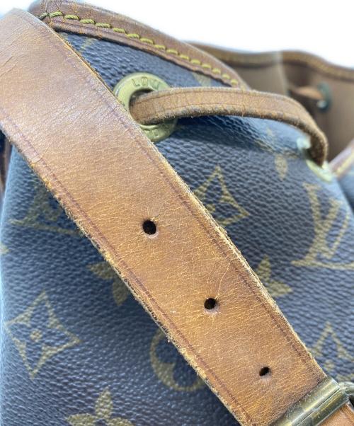 LOUIS VUITTON（ルイ ヴィトン）LOUIS VUITTON (ルイ ヴィトン) ショルダーバッグ　モノグラム　プチノエの古着・服飾アイテム