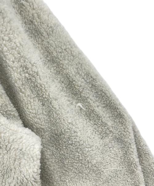 Patagonia（パタゴニア）Patagonia (パタゴニア) フリースジャケット ホワイト×ネイビー サイズ:Mの古着・服飾アイテム