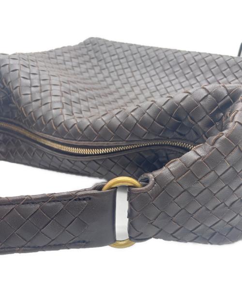 BOTTEGA VENETA（ボッテガベネタ）BOTTEGA VENETA (ボッテガベネタ) セミショルダーバッグ ブラウンの古着・服飾アイテム
