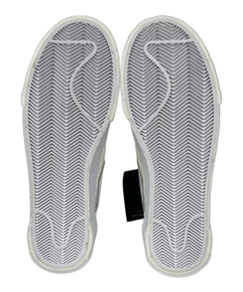 NIKE（ナイキ）NIKE (ナイキ) sacai (サカイ) sacai × Nike Blazer Low ホワイト サイズ:27の古着・服飾アイテム