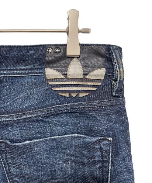 DIESEL（ディーゼル）DIESEL (ディーゼル) adidas (アディダス) デニムパンツ ブルー サイズ:W33の古着・服飾アイテム