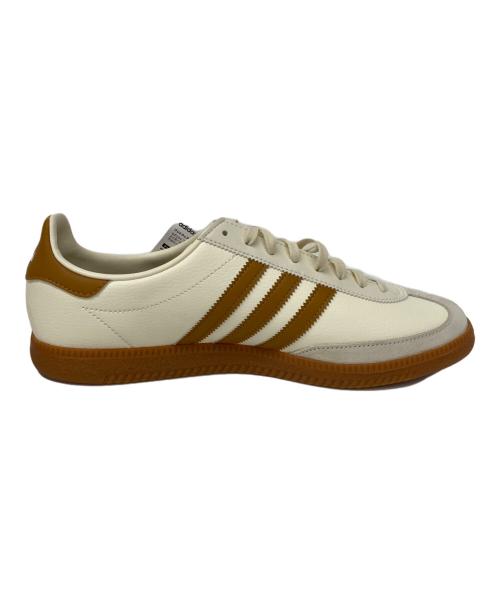 adidas（アディダス）adidas (アディダス) スニーカー ベージュ サイズ:28.5の古着・服飾アイテム
