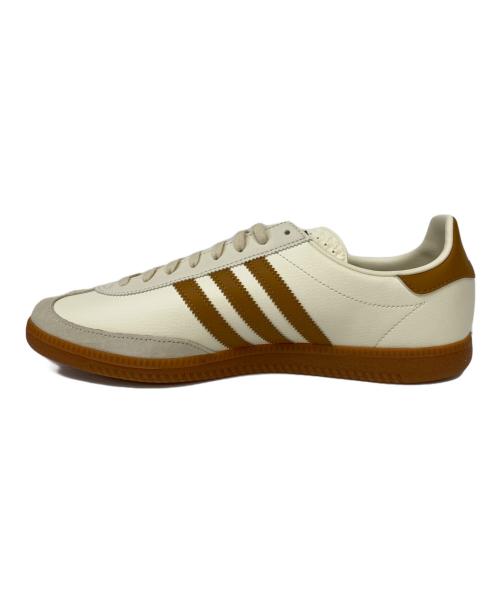 adidas（アディダス）adidas (アディダス) スニーカー ベージュ サイズ:28.5の古着・服飾アイテム