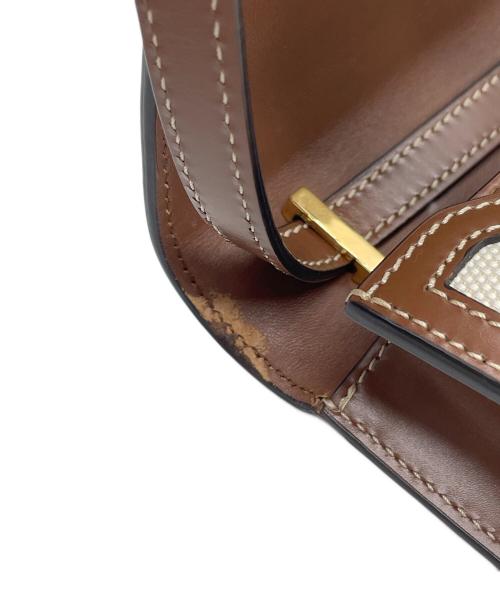 BURBERRY（バーバリー）BURBERRY (バーバリー) ミニショルダーバッグ   アイボリーの古着・服飾アイテム