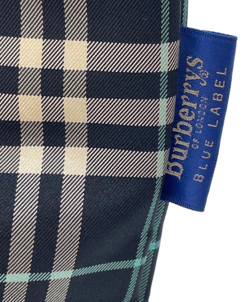 BURBERRY BLUE LABEL（バーバリーロンドンブルーレーベル）BURBERRY BLUE LABEL (バーバリーロンドンブルーレーベル) ナイロントートバッグ ネイビーの古着・服飾アイテム