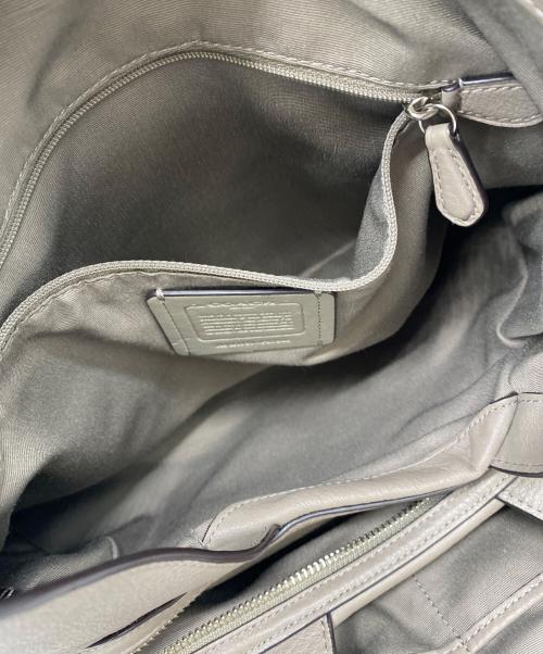 COACH（コーチ）COACH (コーチ) ハンドバッグ ベージュの古着・服飾アイテム