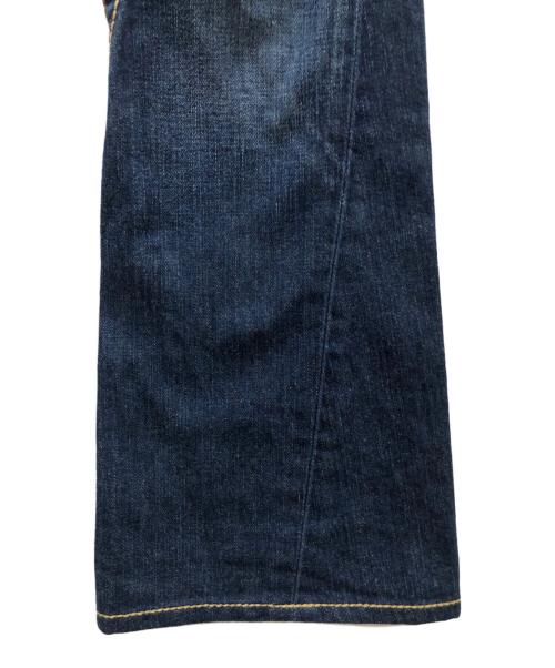 TRUE RELIGION（トゥルー レリジョン）TRUE RELIGION (トゥルー レリジョン) ローライズフレアデニムパンツ インディゴ サイズ: 61cm (W24)の古着・服飾アイテム