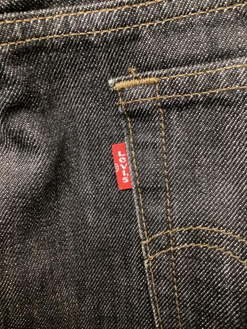 LEVI'S（リーバイス）LEVI'S (リーバイス) デニムパンツ ブラック サイズ:31の古着・服飾アイテム