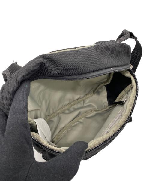 ARC'TERYX（アークテリクス）ARC'TERYX (アークテリクス) ショルダーバッグ ブラックの古着・服飾アイテム