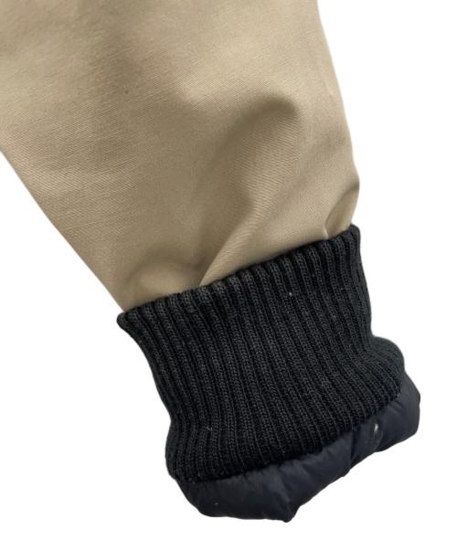 CANADA GOOSE（カナダグース）CANADA GOOSE (カナダグース) ダウンジャケット ベージュ サイズ:SIZE Sの古着・服飾アイテム