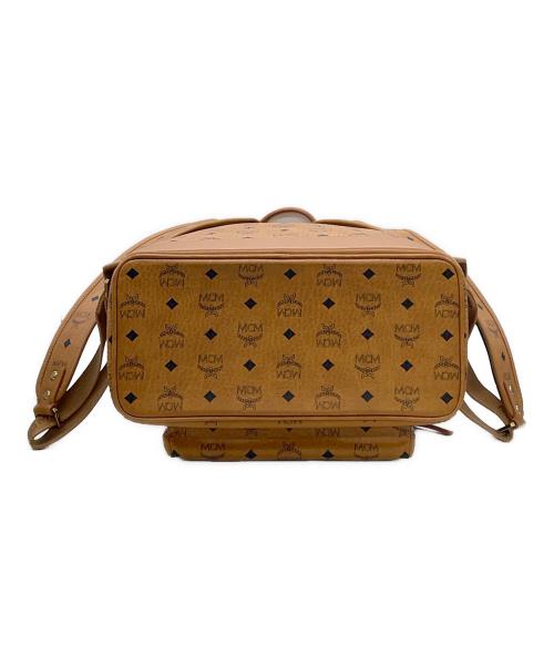 MCM（エムシーエム）MCM (エムシーエム) リュック ベージュの古着・服飾アイテム