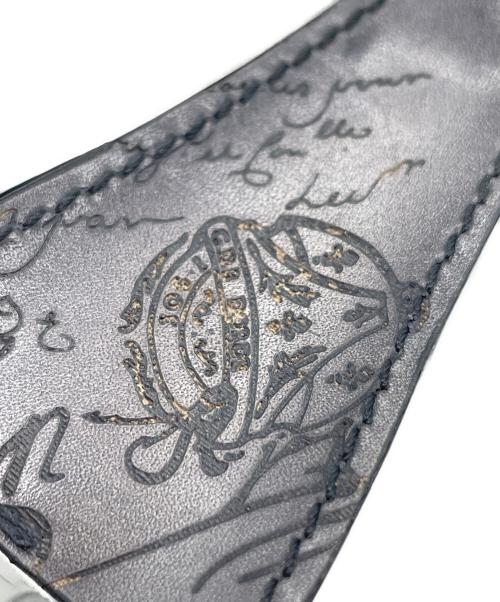 Berluti（ベルルッティ）Berluti (ベルルッティ) チャーム ブラック×シルバーの古着・服飾アイテム