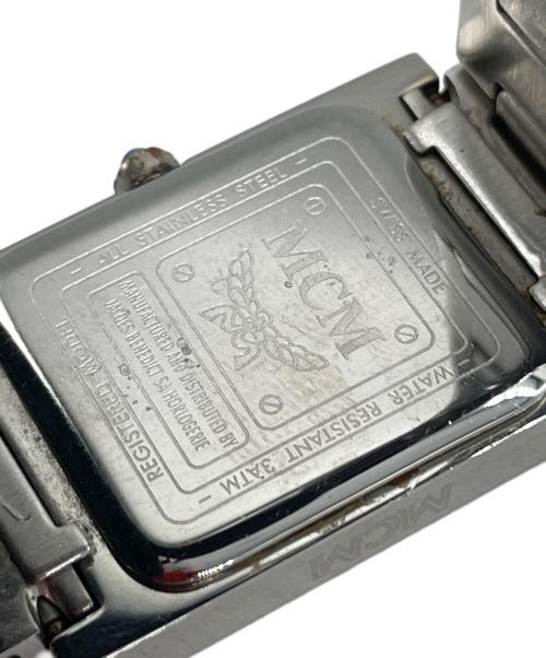 MCM（エムシーエム）MCM (エムシーエム) 腕時計 ホワイトの古着・服飾アイテム