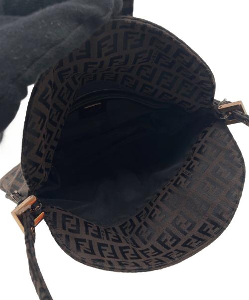 FENDI（フェンディ）FENDI (フェンディ) ショルダーバッグ ブラウンの古着・服飾アイテム