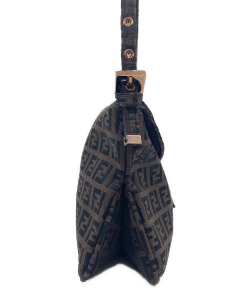 FENDI（フェンディ）FENDI (フェンディ) ショルダーバッグ ブラウンの古着・服飾アイテム
