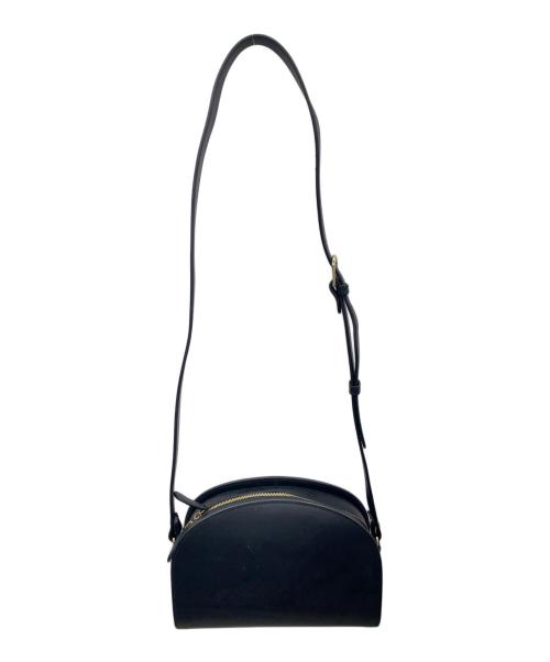 A.P.C.（アーペーセー）A.P.C. (アーペーセー) ハーフムーンショルダーバック ブラックの古着・服飾アイテム