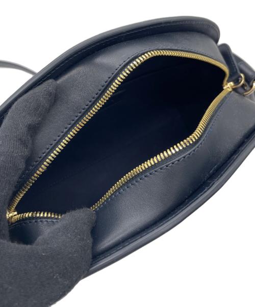 A.P.C.（アーペーセー）A.P.C. (アーペーセー) ハーフムーンショルダーバック ブラックの古着・服飾アイテム