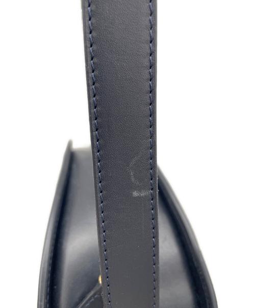 A.P.C.（アーペーセー）A.P.C. (アーペーセー) ハーフムーンショルダーバック ブラックの古着・服飾アイテム