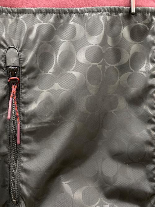 COACH（コーチ）COACH (コーチ) パーカー レッド×ブラック サイズ:Ｍの古着・服飾アイテム