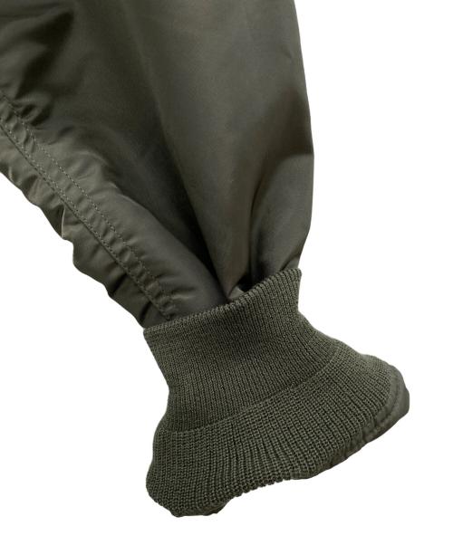 ALPHA INDUSTRIES（アルファインダストリーズ）ALPHA INDUSTRIES (アルファインダストリーズ) フライトジャケット オリーブ サイズ:SIZE　Mの古着・服飾アイテム