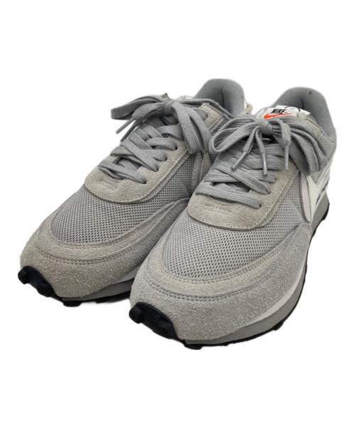 NIKE（ナイキ）NIKE (ナイキ) FRAGMENT DESIGN (フラグメントデザイン) sacai (サカイ) ローカットスニーカー グレー サイズ:27cmの古着・服飾アイテム