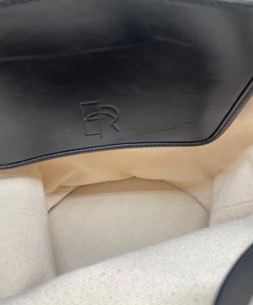 ETRE TOKYO（エトレトウキョウ）ETRE TOKYO (エトレトウキョウ) バケツバック ベージュの古着・服飾アイテム