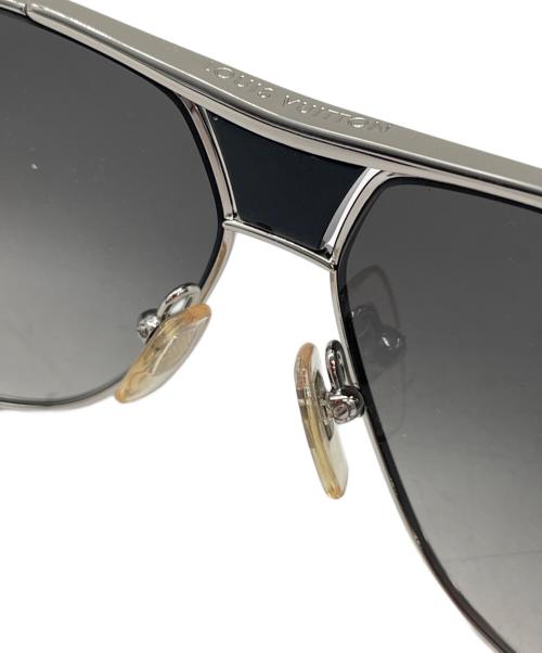 LOUIS VUITTON（ルイ ヴィトン）LOUIS VUITTON (ルイ ヴィトン) サングラス ブラック サイズ:62□12 140の古着・服飾アイテム