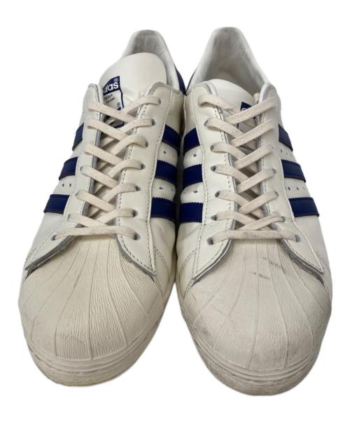 adidas（アディダス）adidas (アディダス) ローカットスニーカー ホワイト×ネイビー サイズ:28の古着・服飾アイテム