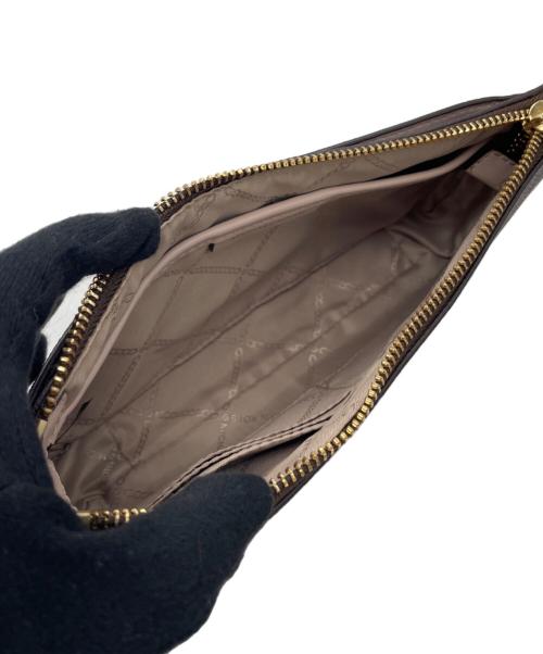 MICHAEL KORS（マイケル・コース）MICHAEL KORS (マイケル・コース) ショルダーバッグ ブラウンの古着・服飾アイテム