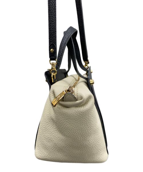 PELLE MORBIDA（ペッレモルビダ）PELLE MORBIDA (ペッレモルビダ) 2WAYバッグ ブラック×ベージュの古着・服飾アイテム