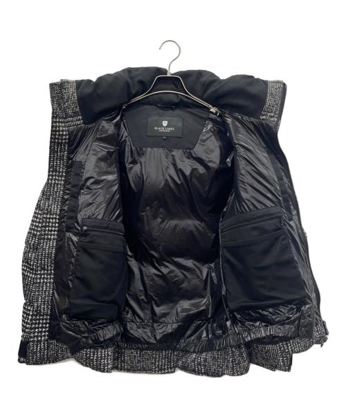 BLACK LABEL CRESTBRIDGE（ブラックレーベル クレストブリッジ）BLACK LABEL CRESTBRIDGE (ブラックレーベル クレストブリッジ) ダウンジャケット ホワイト×ブラック サイズ:Ｍの古着・服飾アイテム
