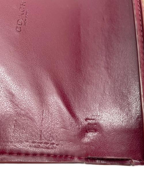 COACH（コーチ）COACH (コーチ) 2つ折り財布 レッドの古着・服飾アイテム