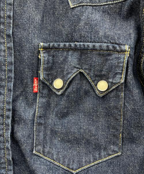 LEVI'S（リーバイス）LEVI'S (リーバイス) デニムシャツ インディゴ サイズ:Sの古着・服飾アイテム